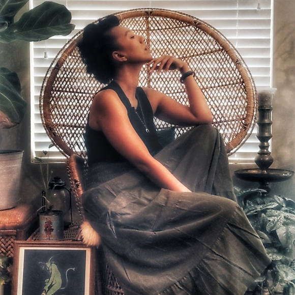 Meet your Posher, Christina - Picture 7 of 7